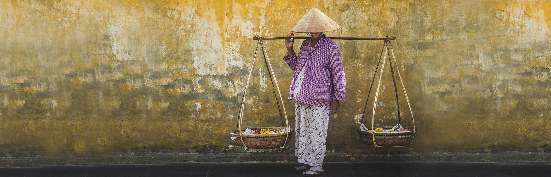 graphique sur mesure, direction artistique et illustrations immersives.